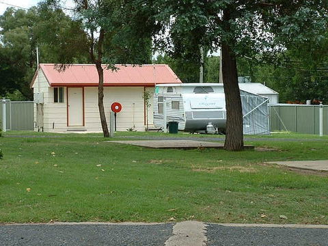 Fossicker Caravan Park - Holiday Adelaide 4