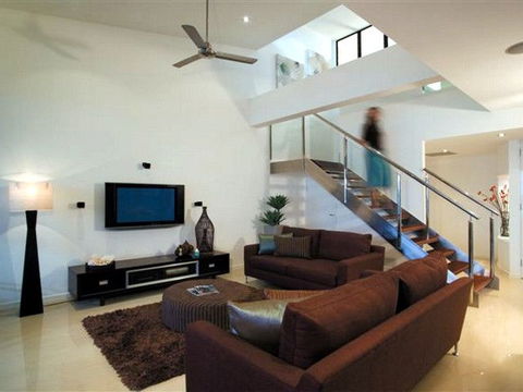 Hamilton Island Private Apartments - Holiday Adelaide 1