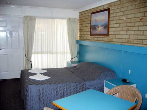 Jolly Swagman Motor Inn - Holiday Adelaide 3