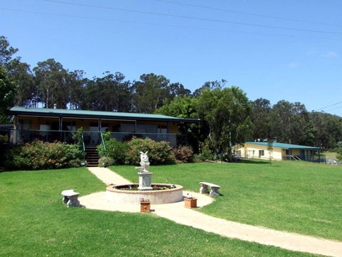 Kalaru Lodge Cottages - Holiday Adelaide 0