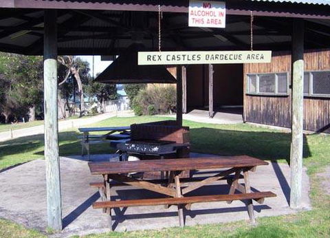 Lake Tyers Camp & Caravan Park - Holiday Adelaide 1