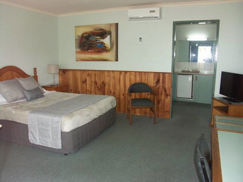 Melaleuca Motel - Holiday Adelaide 2
