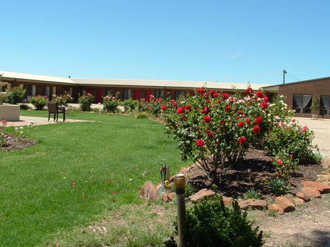 Newell Motor Inn - Holiday Adelaide 4