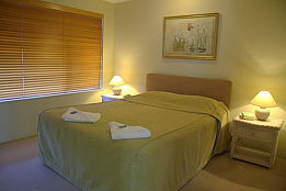 Noosa Place Resort - Holiday Adelaide 3