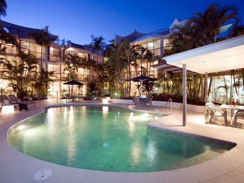 Noosa Tropicana - Holiday Adelaide 1