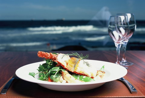 Quality Hotel NOAH'S On The Beach - Holiday Adelaide 4