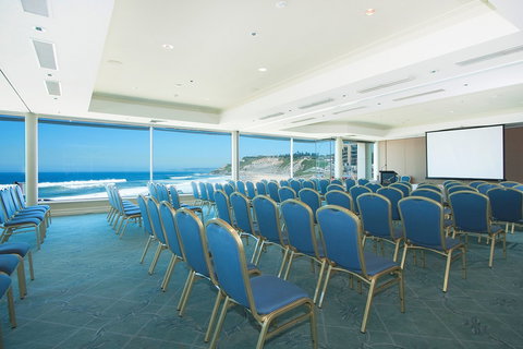 Quality Hotel NOAH'S On The Beach - Holiday Adelaide 5