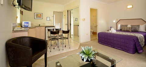 Reef Palms - Holiday Adelaide 3