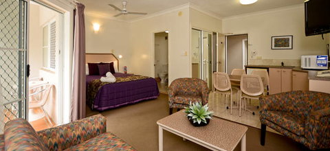 Reef Palms - Holiday Adelaide 4