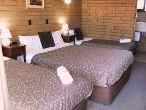 Rippleside Park Motor Inn - Holiday Adelaide 0