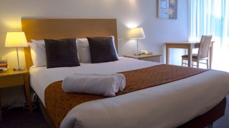 Parkwood Motel & Apartments - Holiday Adelaide 0