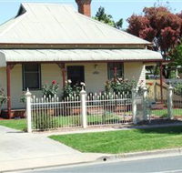 Serenity On The Border Self Catered Bed  Breakfast - Holiday Adelaide
