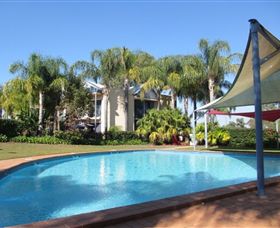 Villa Tarni Apartments - Holiday Adelaide 0