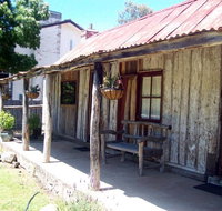 Rosebud Heritage Cottage - Holiday Adelaide