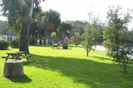 Sapphire Sun Eco Holiday Village - Holiday Adelaide 0