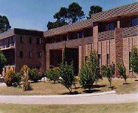 Southern Cross Motor Inn & Tourist Park - Holiday Adelaide 1