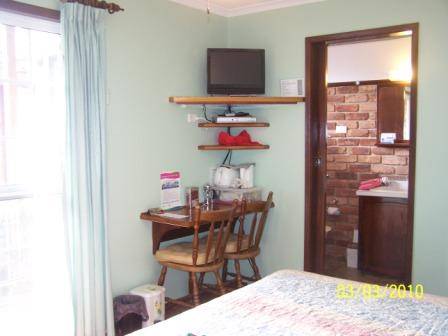The Coachman Motor Inn - Holiday Adelaide 4