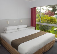 Tudor Apartments - Holiday Adelaide