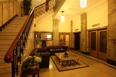 ULTIQA Rothbury Hotel - Holiday Adelaide 0