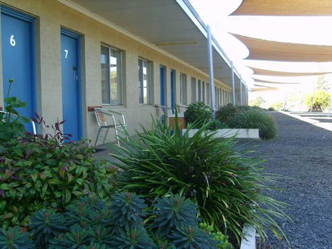 Valley View Motel - Holiday Adelaide 4
