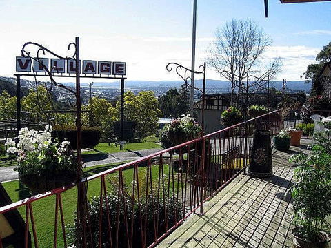 Village Family Motor Inn - Holiday Adelaide 1