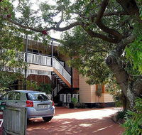 Warrawee Bed  Breakfast - Holiday Adelaide