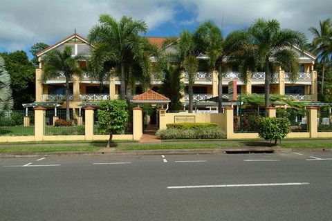 Waterfront Terraces - Holiday Adelaide 3