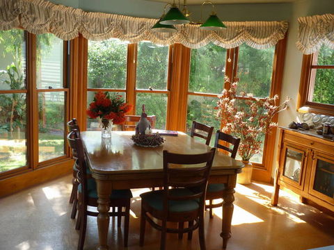 Whalers Cottage B & B - Holiday Adelaide 3