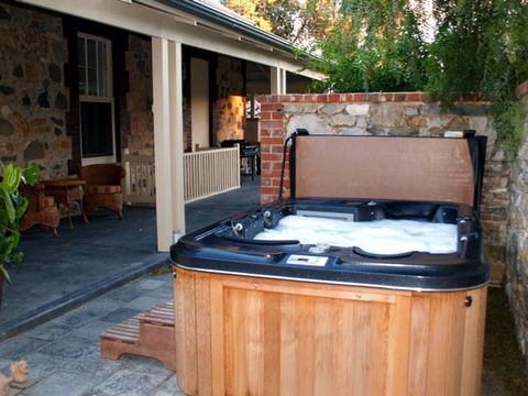 Yankalilla Bay Homestead B&B - Holiday Adelaide 0