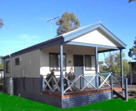 Pinjarra Cabins And Caravan Park - Holiday Adelaide 0