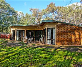 Yelverton Brook Eco Spa Retreat And Conservation Sanctuary - Holiday Adelaide 1