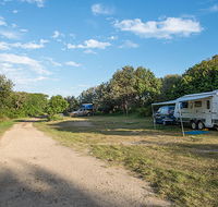 Racecourse Campground - Holiday Adelaide