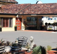 Quality Inn Country Plaza Queanbeyan - Queanbeyan - Holiday Adelaide