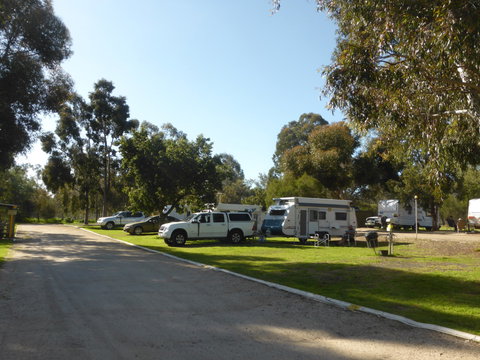 Peak Hill Caravan Park - Holiday Adelaide 3
