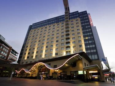 Mercure Sydney - Holiday Adelaide 0