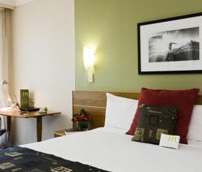 Mercure Sydney - Holiday Adelaide 1