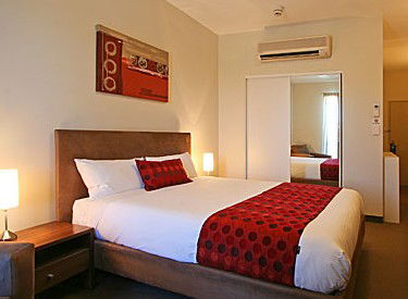 Mawson Lakes Hotel - Holiday Adelaide 2
