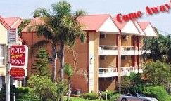 Harbour Royal Motel - Holiday Adelaide 0