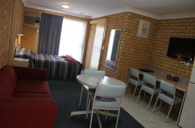 Tallarook Motor Inn - Holiday Adelaide 5