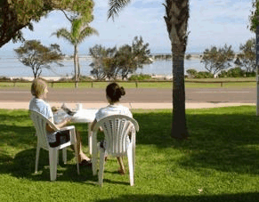 Kalbarri Seafront Villas - Holiday Adelaide 1