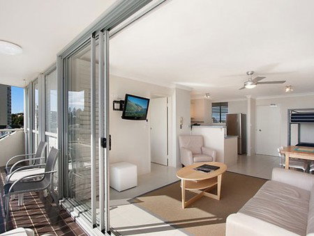 Eden Tower Holiday Apartments - Holiday Adelaide 1
