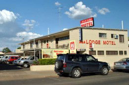 A & A Lodge Motel - Holiday Adelaide 0