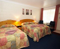 Alabaster Motel - Holiday Adelaide 4