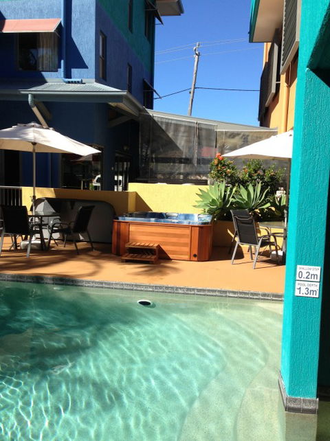 Coolum Beach Resort - Holiday Adelaide 2
