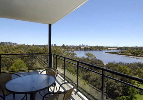 Assured Ascot Quays Apartment Hotel - Holiday Adelaide 0