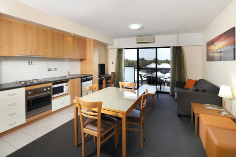 Assured Ascot Quays Apartment Hotel - Holiday Adelaide 2