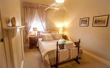 Curlew Cottage Bed And Breakfast - Holiday Adelaide 3