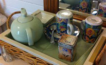 Hillgrove Cottage B&B - Holiday Adelaide 0