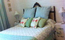 Hillgrove Cottage B&B - Holiday Adelaide 1