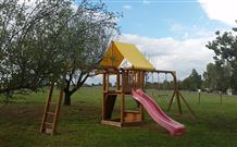 Wagga Wagga Country Cottages - - Holiday Adelaide 4